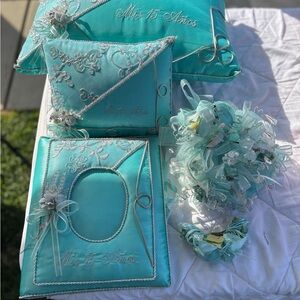 Elegant Turquoise Quinceañera Set